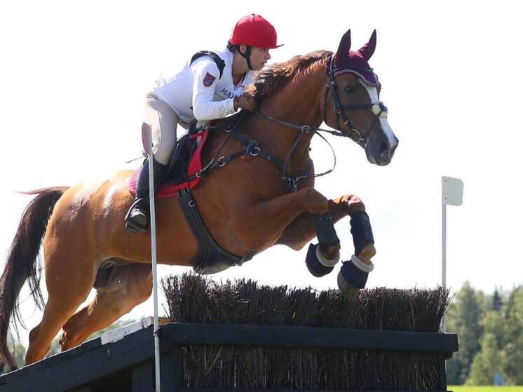Калужская наездница везёт медали с «Кубка Кремля»