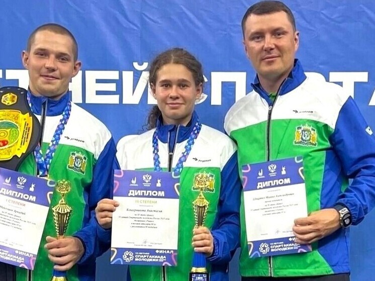 Югорские спортсмены завоевали медали на Спартакиаде России по гиревому спорту