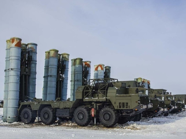 В ночь на четверг ПВО ликвидировала 49 БПЛА ВСУ в небе над 10 регионами России