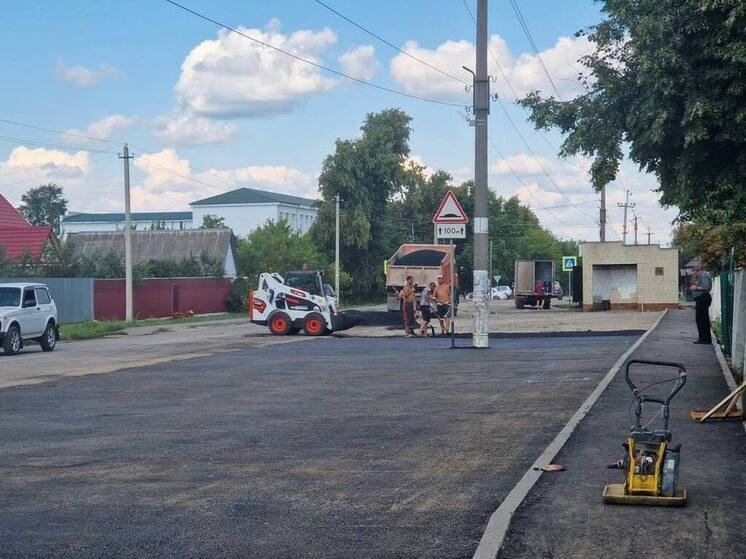 В Земетчино благоустраивают общественное пространство в рамках нацпроекта