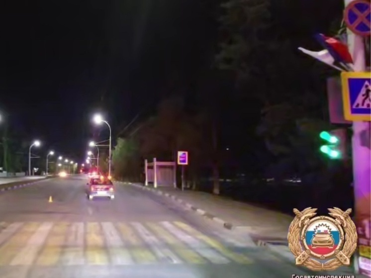 Водитель легковушки сбил 14-летнего подростка на пешеходном переходе в Ростовской области