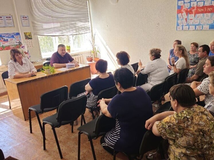 Жители Докучаевска обсудили наболевшие вопросы здравоохранения