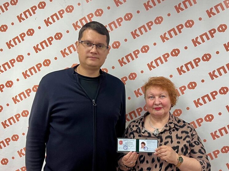 Нина Евдокимова стала помощником депутата Тулоблдумы от КПРФ Лебедева