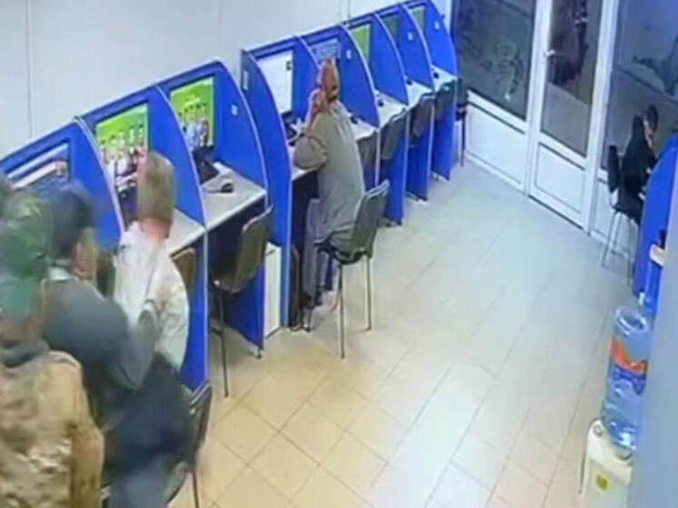 В Петербурге охранник букмекерской конторы выбрал нож вместо диалога