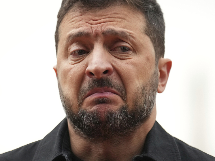 Процесс смещения Зеленского с поста президента (официальный срок полномочий истек. — Прим