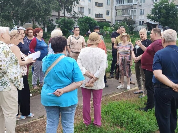 С тамбовчанами обсудили вопросы благоустройства на зелёных площадках