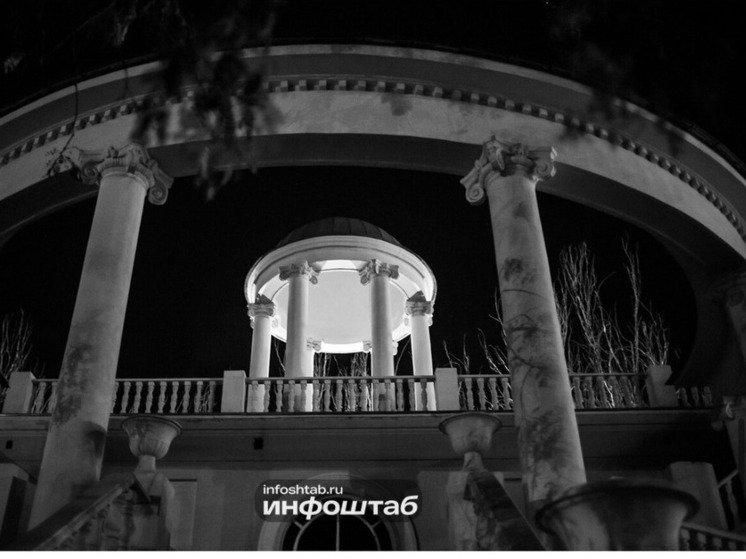В Иран из Астрахани отправили 5000 кубов леса