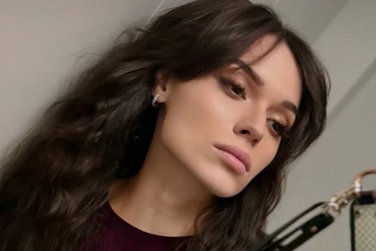 Фигуристка облачилась в черную кожу