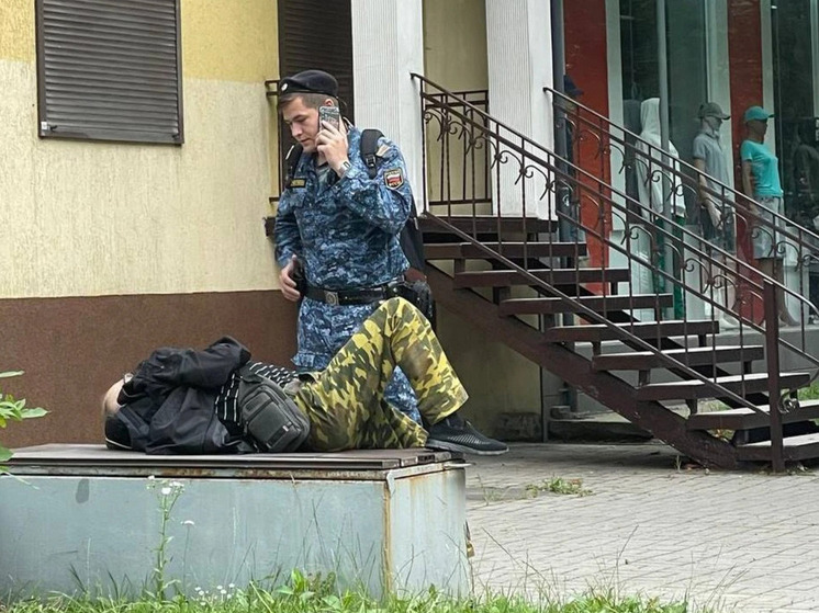 Калининградский пристав спас почувствовавшего себя плохо сердечника