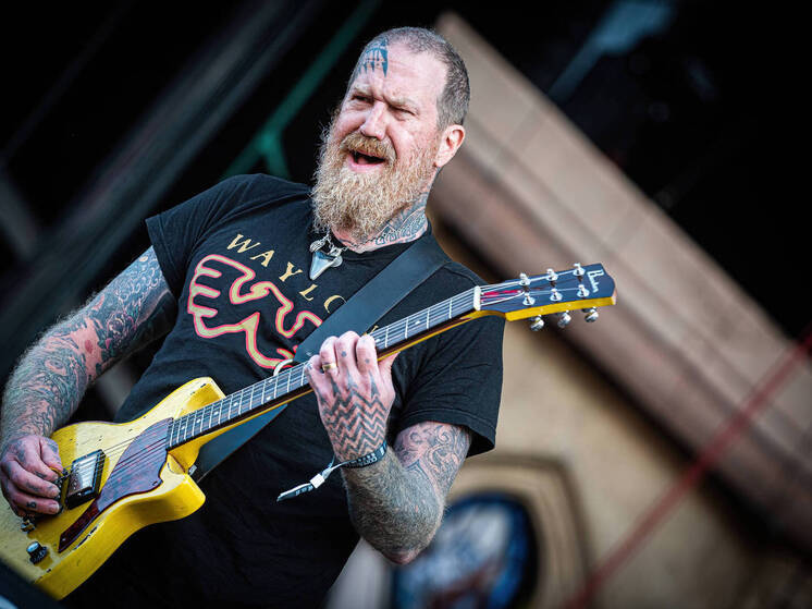 Основатель группы Mastodon разбился на мотоцикле