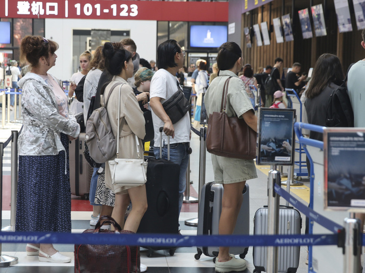 Росавиация ввела временные ограничения в аэропортах Самары и Калуги