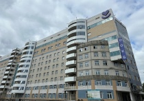 Власти рассказали о ходе строительства медицинского центра &laquo;Орловская клиническая больница&raquo;, в народе его прозвали &laquo;Титаник&raquo;