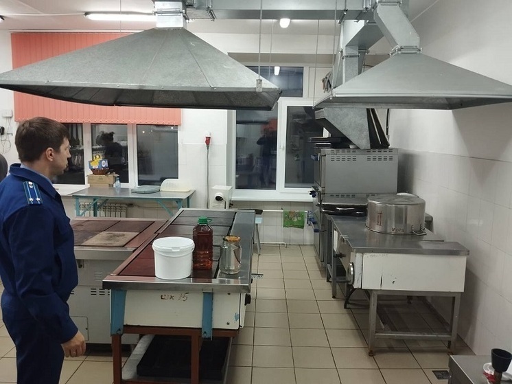 За массовое отравление детей в Канске ответят рублем: с виновных взыскали компенсации