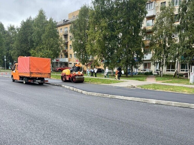 На проспекте Ломоносова в Архангельске завершился ремонт тротуаров