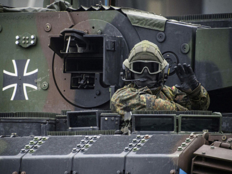 Полковник Вюстнер: Европа должна направить на Украину десятки тысяч военных