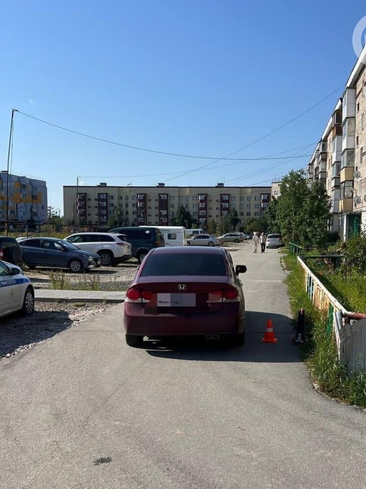Малышка на самокате попала под авто в Ноябрьске
