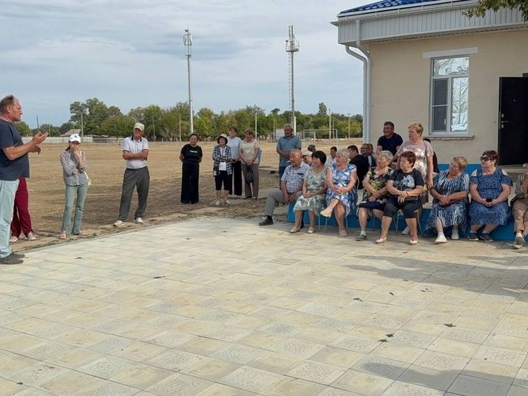 Жители поселка Восход в Калмыкии рассказали о своих проблемах