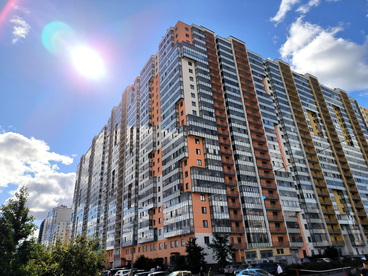 Интерес к квартирам с персональными лифтами в Москве вырос на 32%