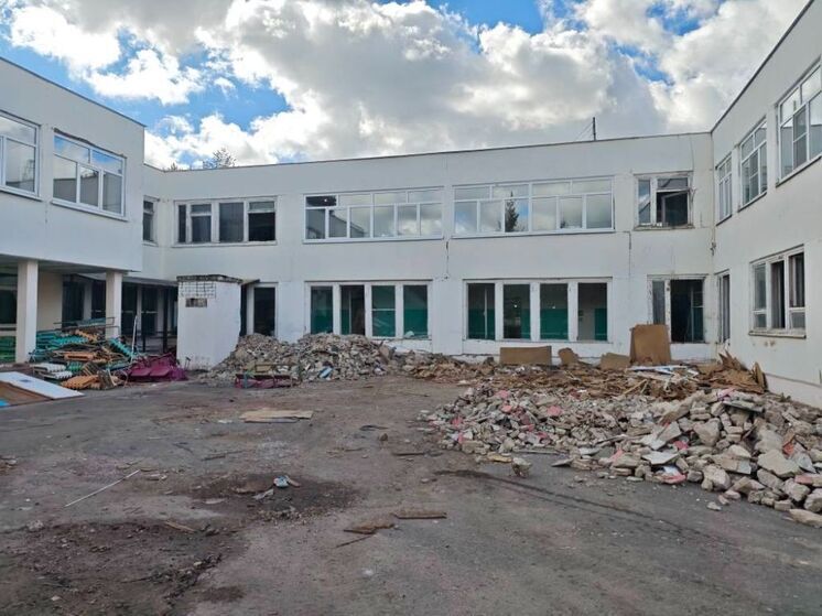 В Орловской области полным ходом идет ремонт Образцовской школы