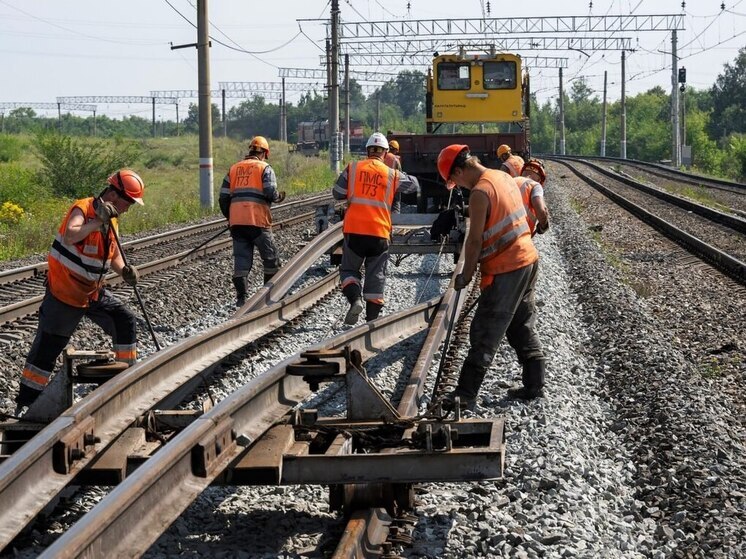 В Челябинской области обновлено почти 85 км железнодорожных путей