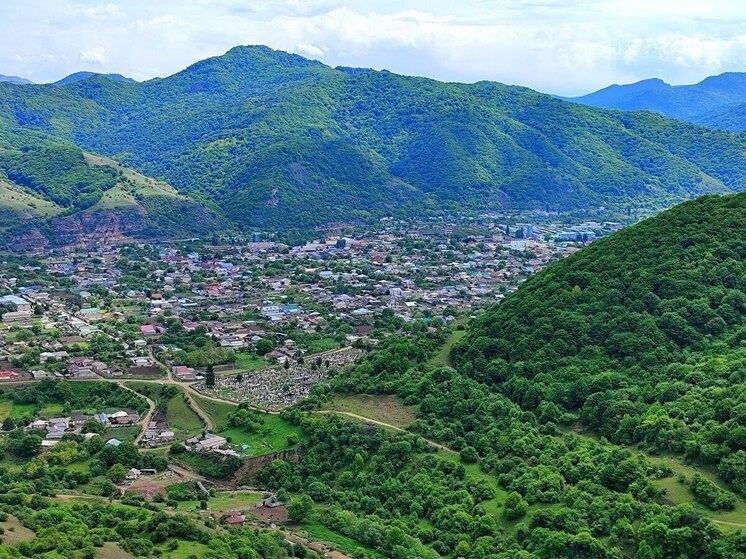 Профессор Карачаево-Черкесского государственного университета отправил в космос айран и кефир