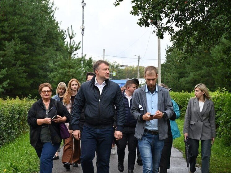 Глава Серпухова проверил объекты благоустройства и подготовку к зиме в Пущино