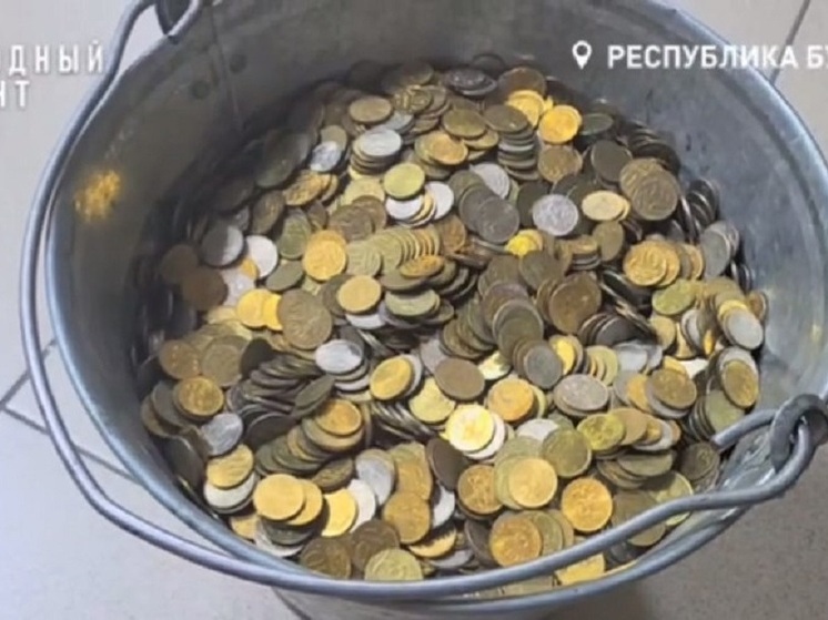 Прихожане церкви в Улан-Удэ передали монеты для памятника в Москве