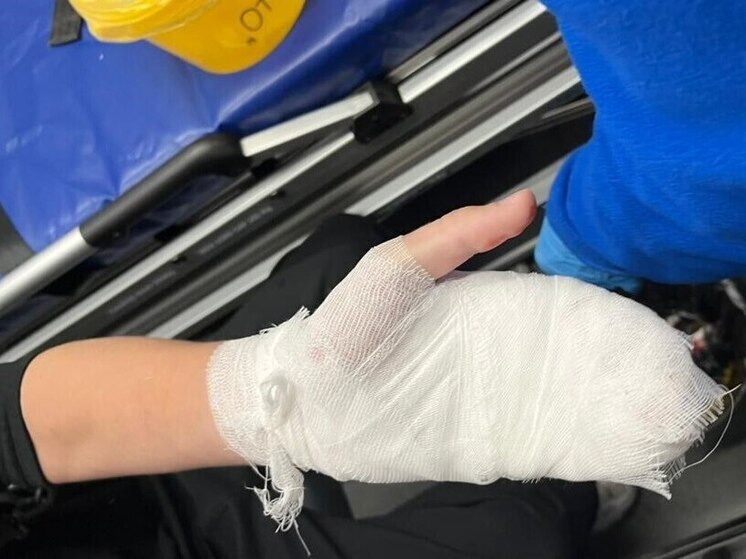 Жертвой агрессивного петербуржца с ножом стал подросток, заступившийся за девушку