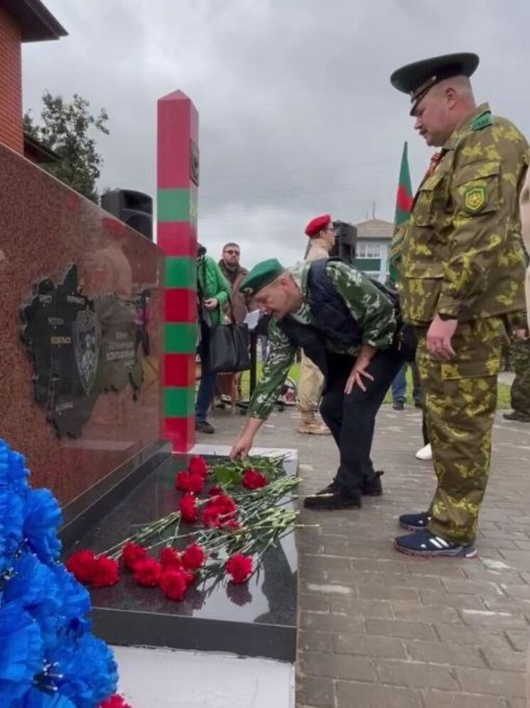 В Козельске открыли Сквер пограничников