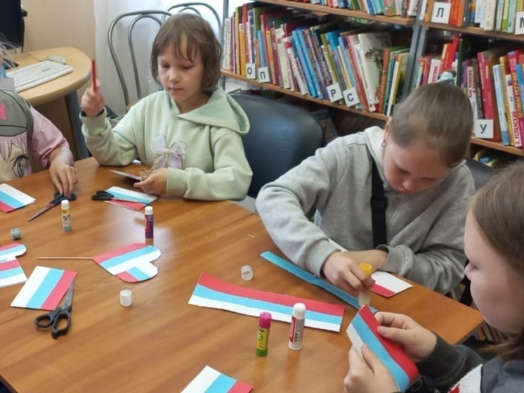 В Оме провели познавательный час «Три символа родной державы»