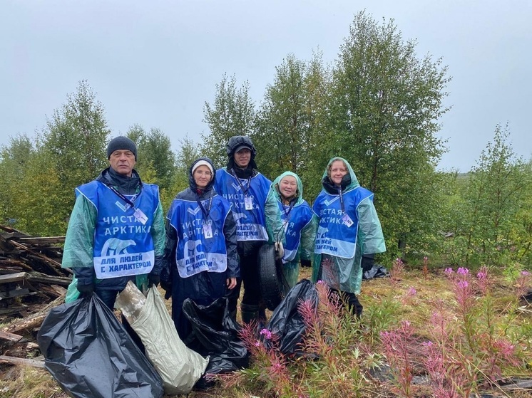 Команда Заполярного района НАО приняла участие в субботнике