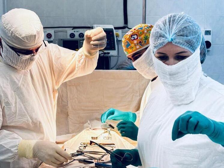 Липецкие врачи удалили двустороннюю грыжу у 6-летней девочки