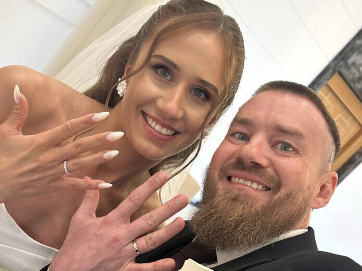 Прыгуны в воду Кузнецов и Тимошинина сыграли свадьбу 23 августа