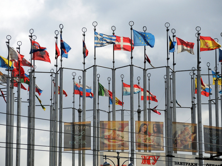 Дубинский: Запад специально насаждает вражду между россиянами и украинцами