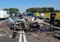 Смертельная авария произошла в субботу на 1037-м километре федеральной трассы Р-255 "Сибирь" в Канском округе