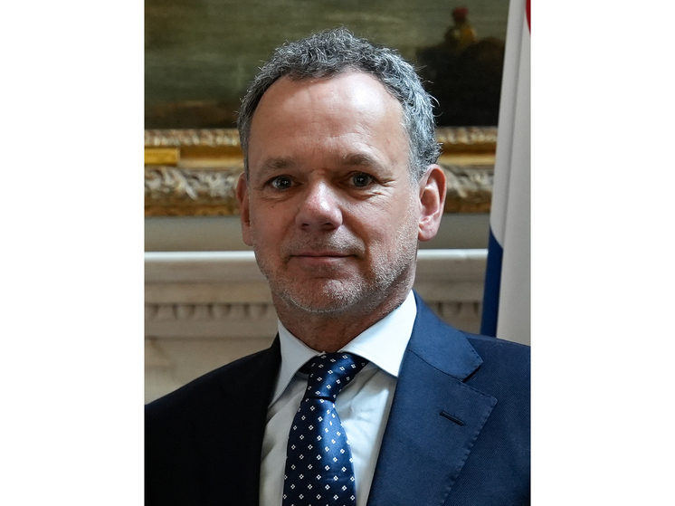 Голландское правительство никак не может решиться надавить на Израиль из-за Газы