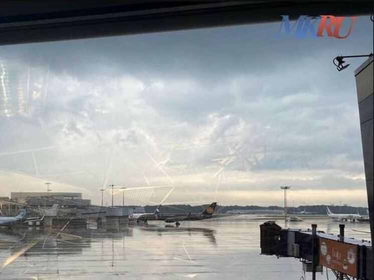 В калужском аэропорту снова ввели «Ковёр»