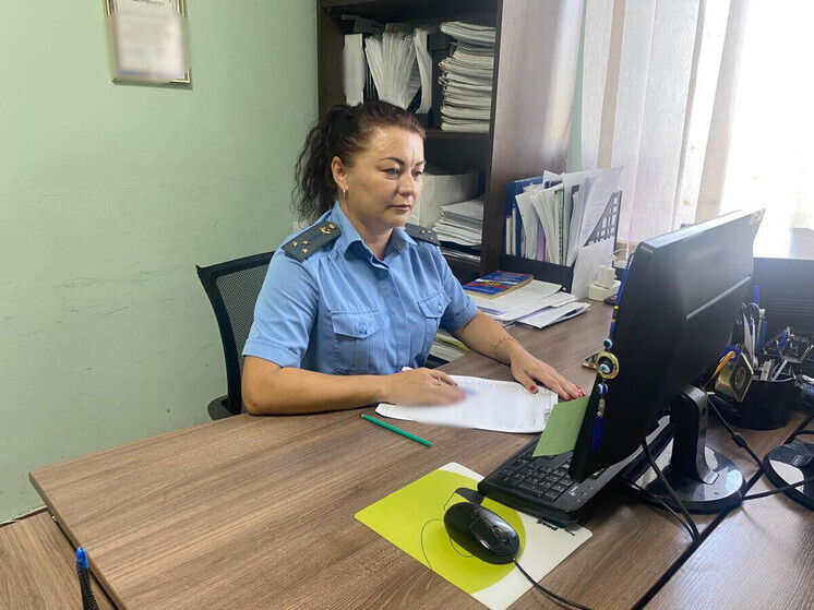 Жительница Керчи оплатила долг в 200 тысяч рублей после ареста машины