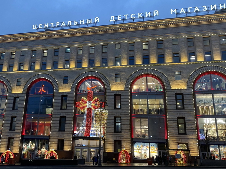 Мэр Москвы Сергей Собянин прокомментировал взрыв в Центральном детском магазине, который произошел в воскресенье