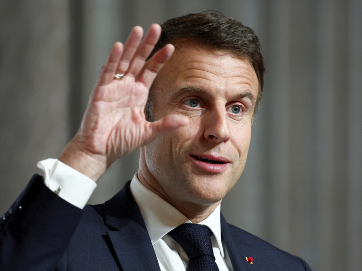 Лавров ответил Макрону на грубые слова о России