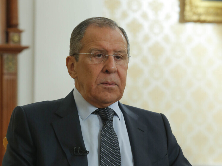 Лавров: у Зеленского не получится сместить фокус с проблемы русского языка