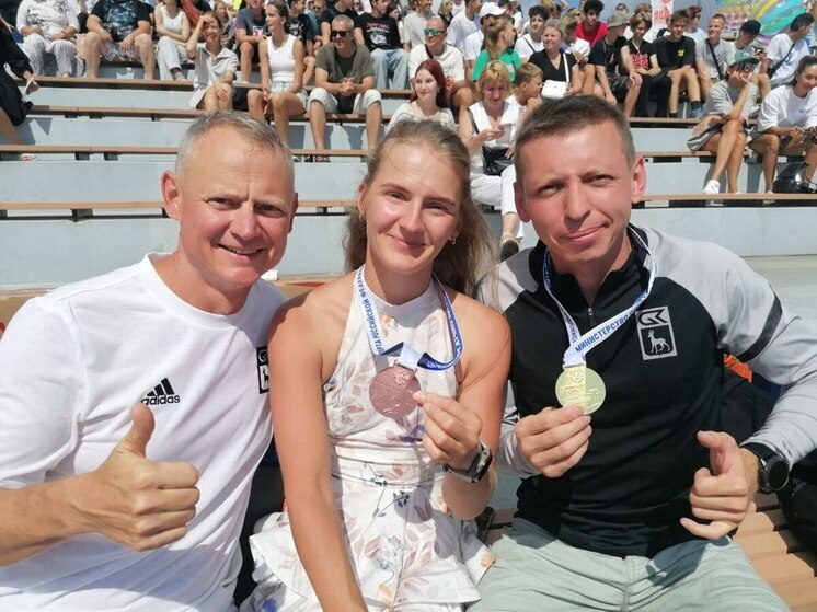 Самарцы покорили волны: Руслан Гараев — чемпион России по серфингу