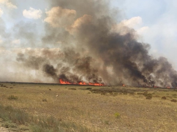 В Калмыкии за сутки произошло 4 пожара