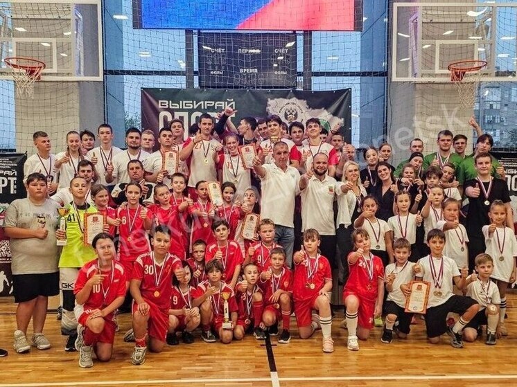 Команды из Донецка успешно выступили в играх Второго Кубка Новороссии по флорболу