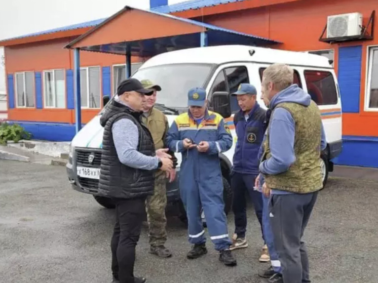 На Итурупе ищут 10 пропавших во время восхождения на вулкан Баранского туристов