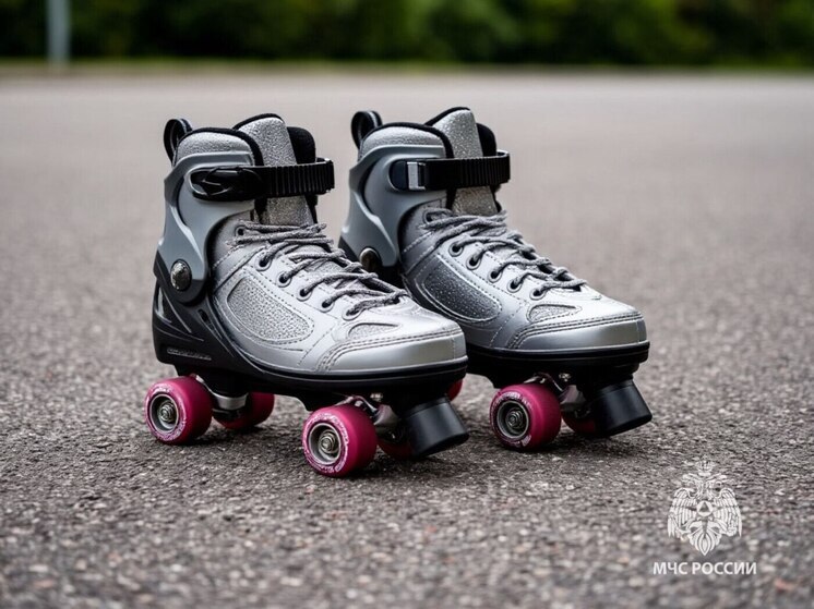 Псковичам рассказали о безопасном катании на роликах, велосипедах и самокатах