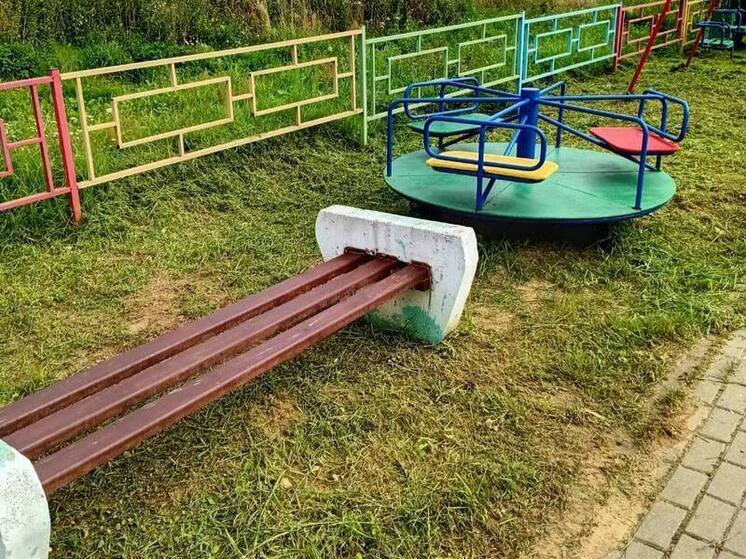 Игры детей в Больших Савках стали безопаснее