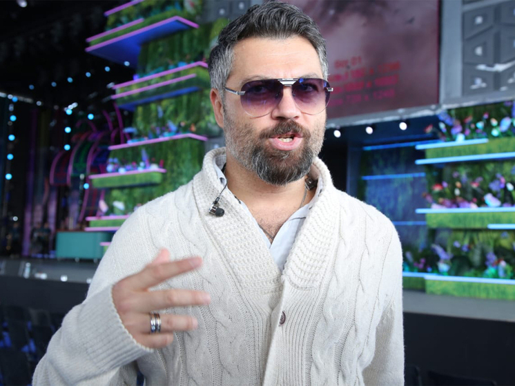 Алексей Чумаков нашёл свою «дочь»