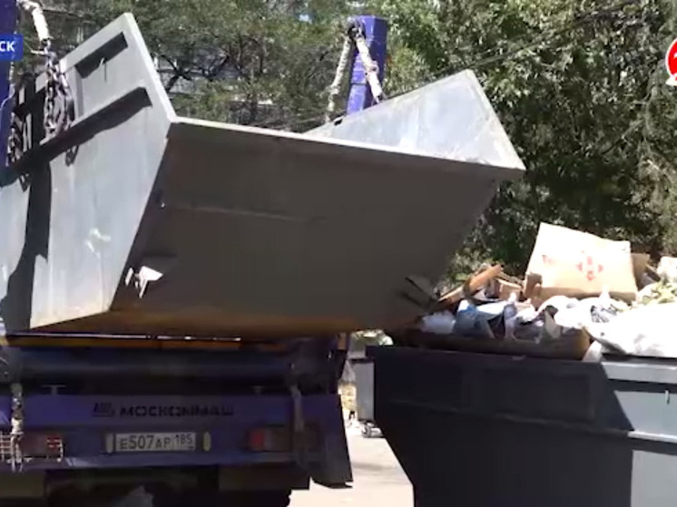 В Бердянске продолжается развитие системы сбора мусора