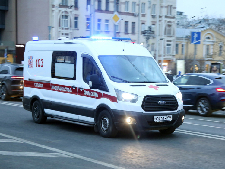 Екатеринбурженка дважды довела себя до инсульта, питаясь биодобавками вместо еды